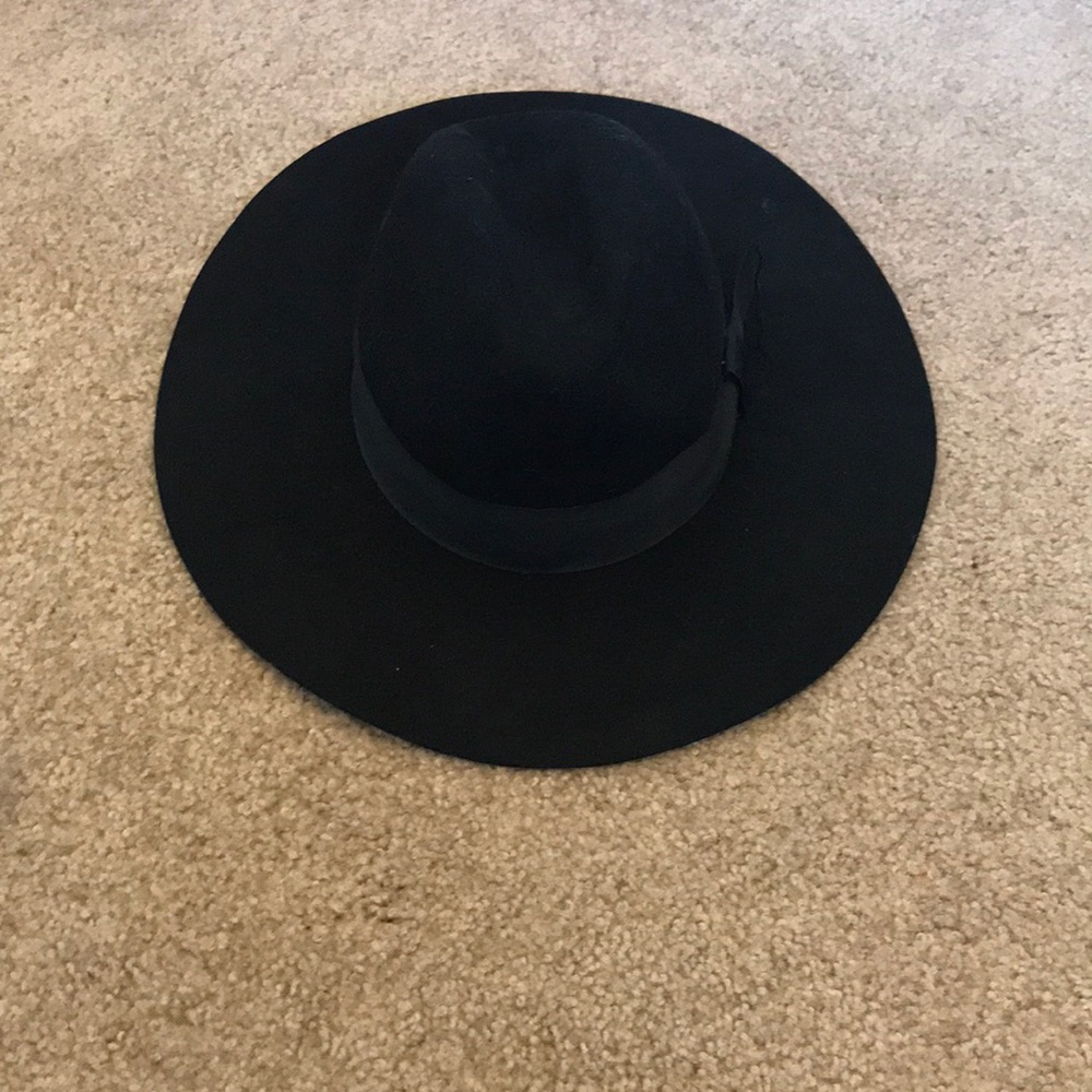 H&M Black Wool Hat